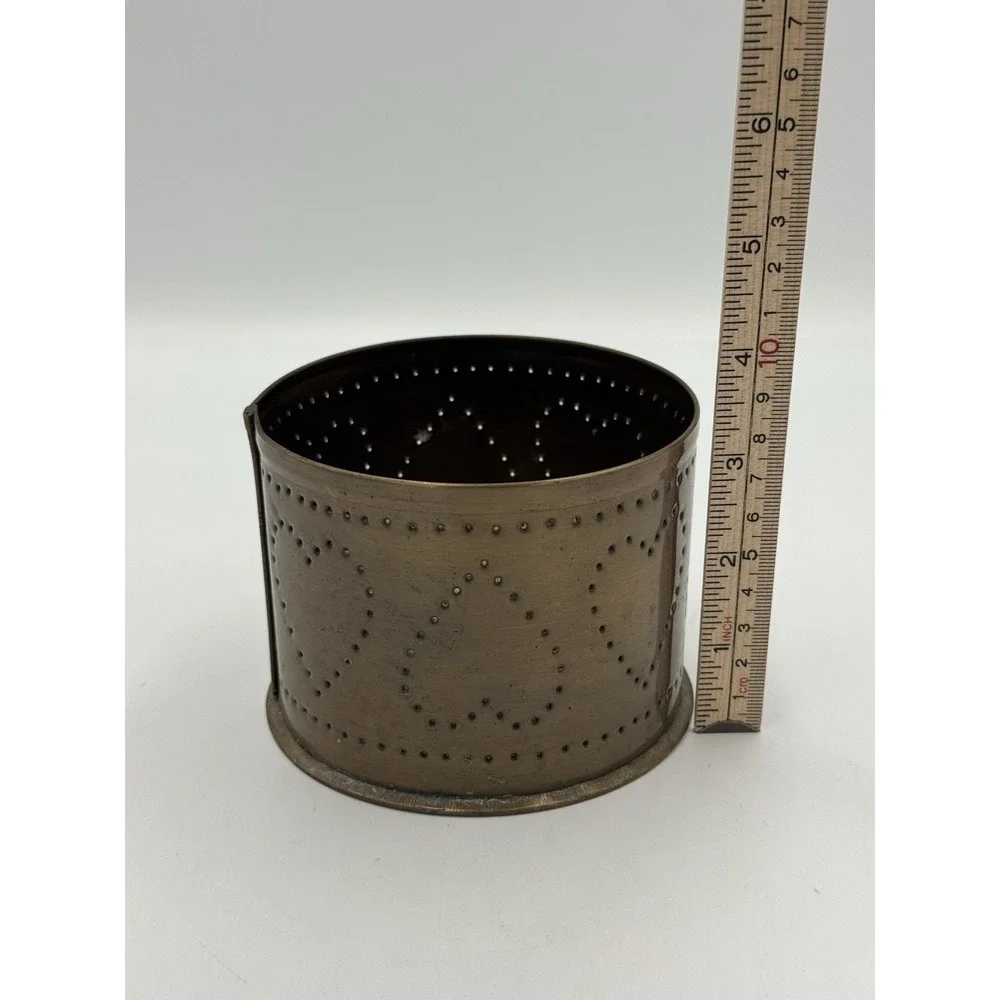 Vintage Pierced Metal Votive Candle Holder Hearts Bronze Round 4